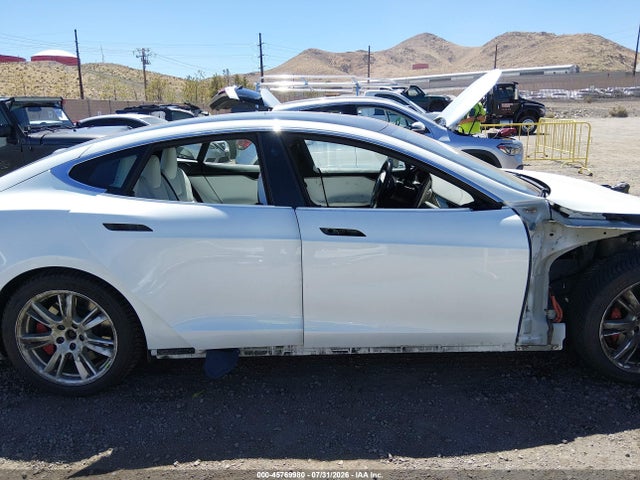 Tesla Model S Performance Dual Motor All-wheel Drive 2020 5YJSA1E42LF400655 Image 13