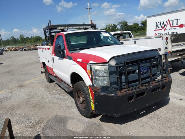 45769984 :رقم المزاد ، 1FDBF2BTXFEC28038 vin ، 2015 Ford F-250 Xl مزاد بيع