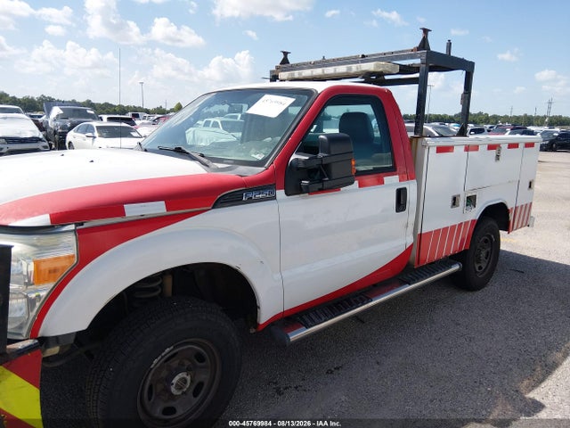 45769984 :رقم المزاد ، 1FDBF2BTXFEC28038 vin ، 2015 Ford F-250 Xl مزاد بيع