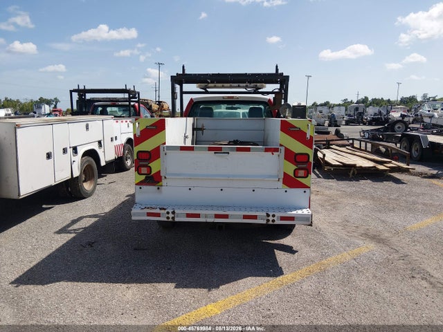 45769984 :رقم المزاد ، 1FDBF2BTXFEC28038 vin ، 2015 Ford F-250 Xl مزاد بيع