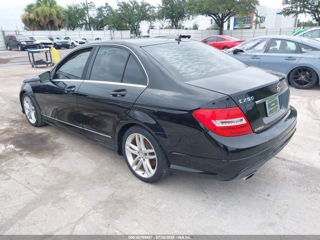 Aukcja sprzedaży 2013 Mercedes-benz C 250 Sport, vin: WDDGF4HB1DR256763, numer aukcji: 45769987