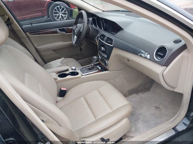 Aukcja sprzedaży 2013 Mercedes-benz C 250 Sport, vin: WDDGF4HB1DR256763, numer aukcji: 45769987