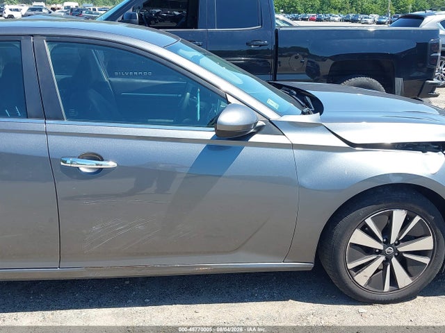 45770005 :رقم المزاد ، 1N4BL4DVXMN360467 vin ، 2021 Nissan Altima Sv Fwd مزاد بيع