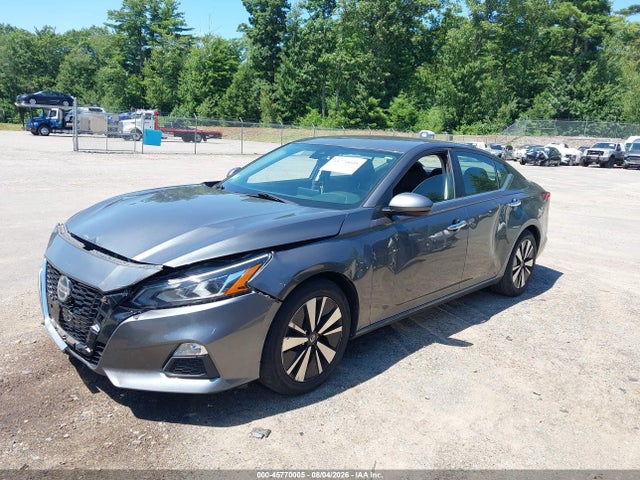 45770005 :رقم المزاد ، 1N4BL4DVXMN360467 vin ، 2021 Nissan Altima Sv Fwd مزاد بيع