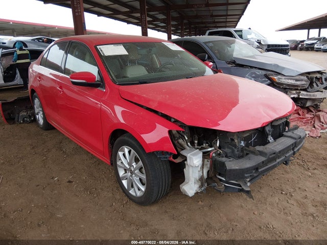 2014 Volkswagen Jetta 1.8t Se მანქანა იყიდება აუქციონზე, vin: 3VWD07AJ3EM321176, აუქციონის ნომერი: 45770022