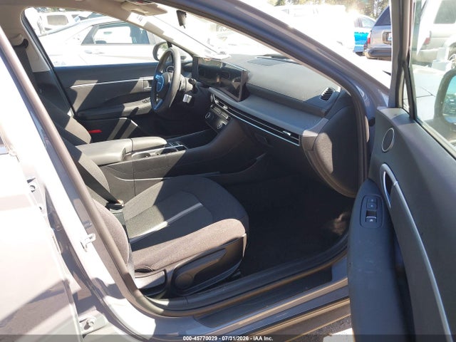KMHL24JJ9TA147529 Hyundai Sonata Hybrid Blue
