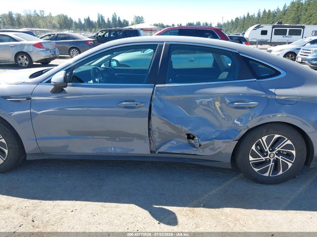 KMHL24JJ9TA147529 Hyundai Sonata Hybrid Blue