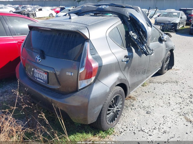 Продаж на аукціоні авто 2015 Toyota Prius C Two, vin: JTDKDTB35F1111166, номер лоту: 45770040