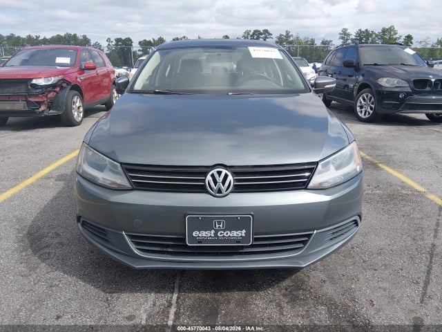 2014 Volkswagen Jetta 1.8t Se მანქანა იყიდება აუქციონზე, vin: 3VWD17AJXEM293597, აუქციონის ნომერი: 45770043
