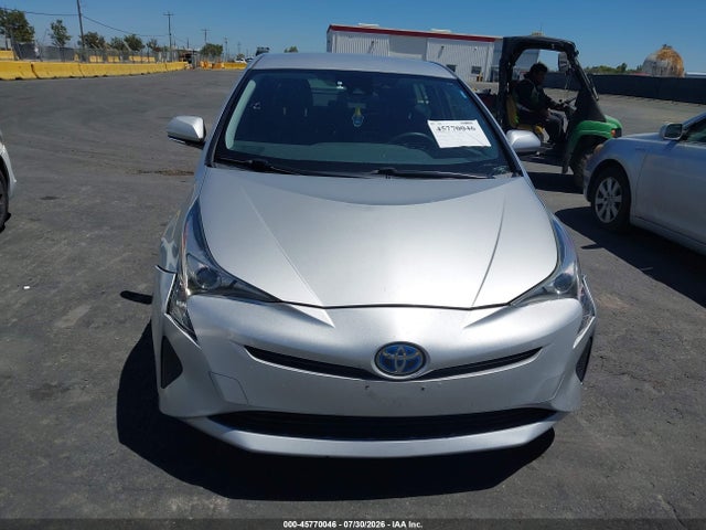 Toyota Prius Two 2017 JTDKBRFU7H3029636 Image 6