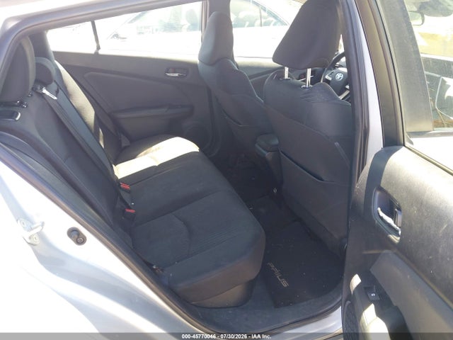 Toyota Prius Two 2017 JTDKBRFU7H3029636 Image 8