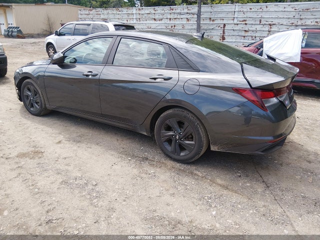45770052 :رقم المزاد ، 5NPLS4AG3NH071228 vin ، 2022 Hyundai Elantra Sel مزاد بيع