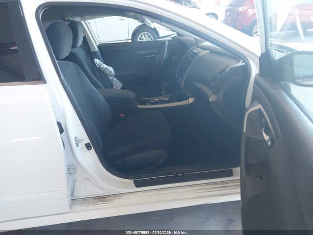 Nissan Altima 2.5 S 2014 1N4AL3AP6EC292547 Image 5