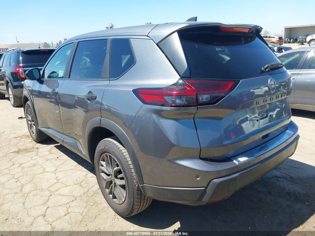 5N1BT3AAXRC697497 Nissan Rogue S Fwd