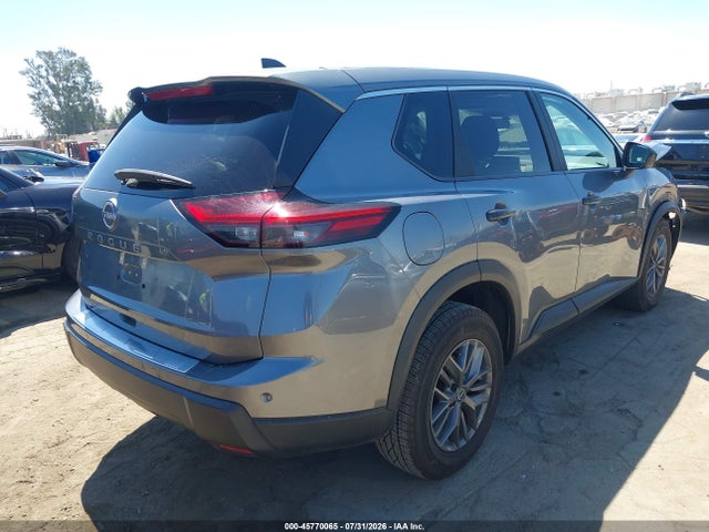 5N1BT3AAXRC697497 Nissan Rogue S Fwd