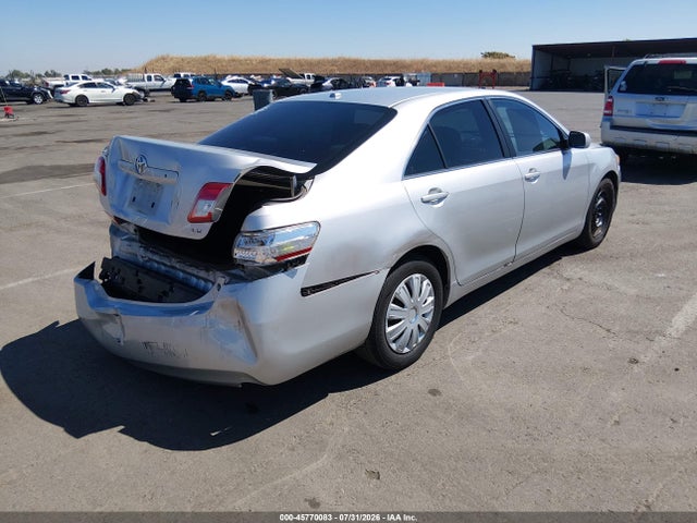 2010 Toyota Camry Le მანქანა იყიდება აუქციონზე, vin: 4T1BF3EK2AU022574, აუქციონის ნომერი: 45770083