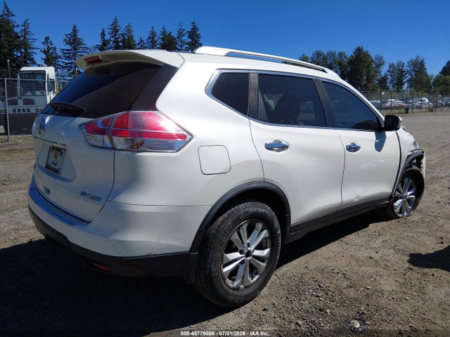JN8AT2MV5GW136083 Nissan ROGUE SV