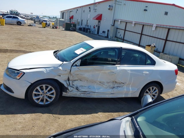 2013 Volkswagen Jetta 2.5l Se მანქანა იყიდება აუქციონზე, vin: 3VWDX7AJ8DM391511, აუქციონის ნომერი: 45770088