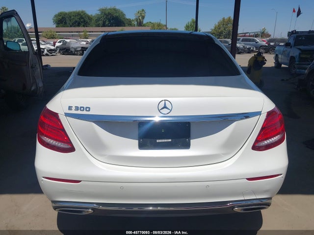Aukcja sprzedaży 2017 Mercedes-benz E 300, vin: WDDZF4JB1HA234351, numer aukcji: 45770093
