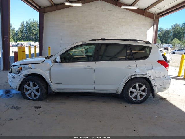 2006 Toyota Rav4 Limited V6 მანქანა იყიდება აუქციონზე, vin: JTMBK31V865010348, აუქციონის ნომერი: 45770106
