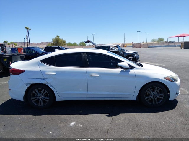 Hyundai Elantra Value Edition 2018 5NPD84LF2JH306333 Image 13