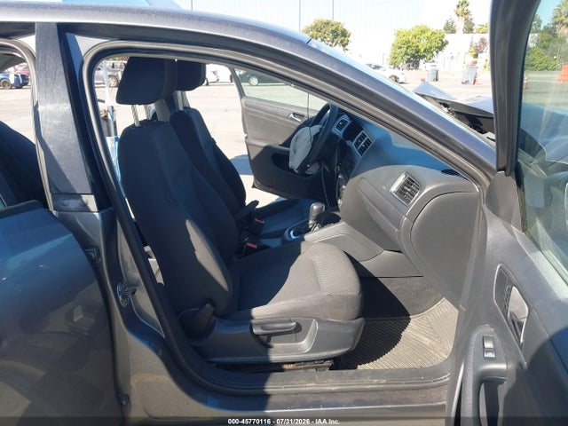 Продаж на аукціоні авто 2011 Volkswagen Jetta 2.0l S, vin: 3VW2K7AJ1BM382846, номер лоту: 45770116