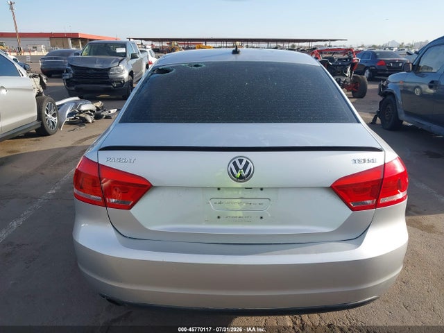 1VWBT7A34FC033489 Volkswagen Passat 1.8t Se