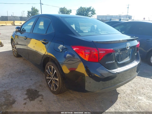 Toyota COROLLA SE 2017 5YFBURHE8HP714929 Image 3