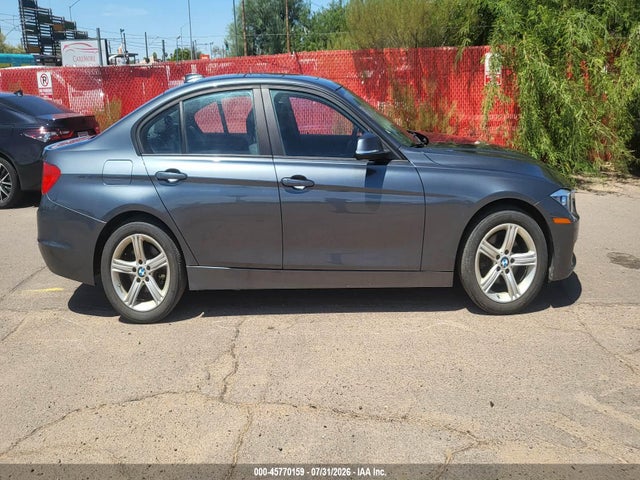 BMW 320i Xdrive 2015 WBA3C3G5XFNS75018 Image 13