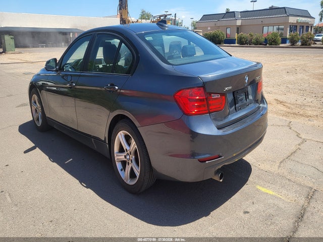 BMW 320i Xdrive 2015 WBA3C3G5XFNS75018 Image 3