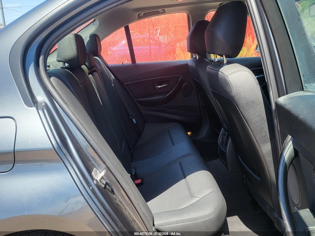 BMW 320i Xdrive 2015 WBA3C3G5XFNS75018 Image 8