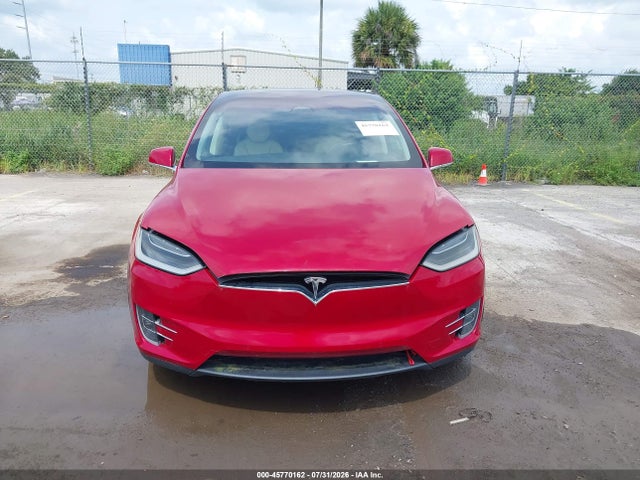 45770162 :رقم المزاد ، 5YJXCBE23JF121877 vin ، 2018 Tesla Model X 100d/75d/p100d مزاد بيع