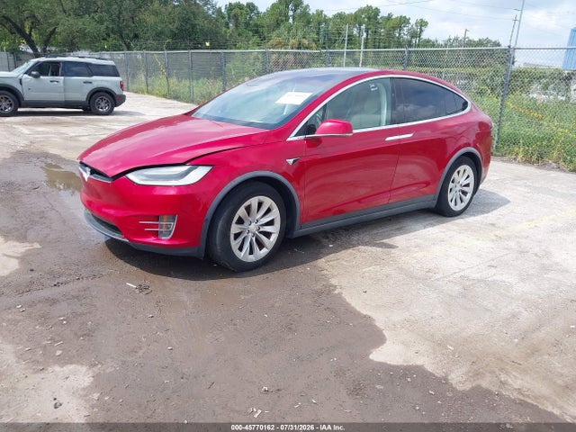 45770162 :رقم المزاد ، 5YJXCBE23JF121877 vin ، 2018 Tesla Model X 100d/75d/p100d مزاد بيع