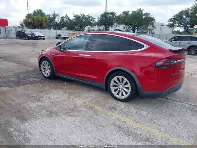 45770162 :رقم المزاد ، 5YJXCBE23JF121877 vin ، 2018 Tesla Model X 100d/75d/p100d مزاد بيع