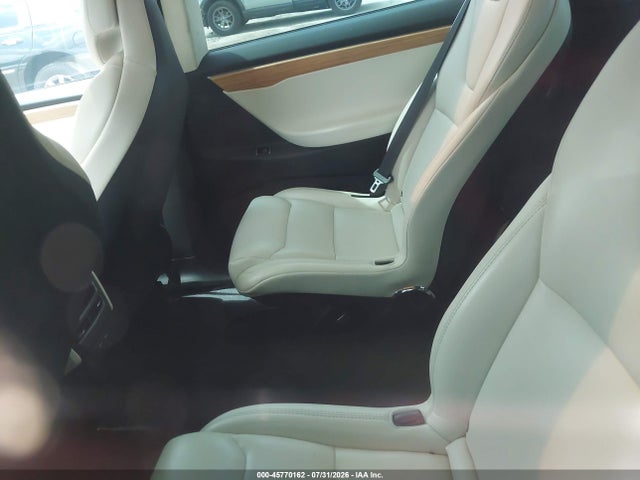 45770162 :رقم المزاد ، 5YJXCBE23JF121877 vin ، 2018 Tesla Model X 100d/75d/p100d مزاد بيع