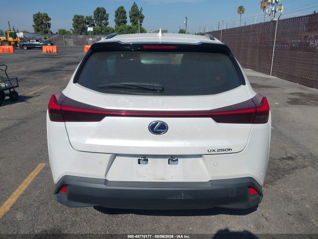Lexus UX 250H 2021 JTHP9JBH7M2047418 Image 16