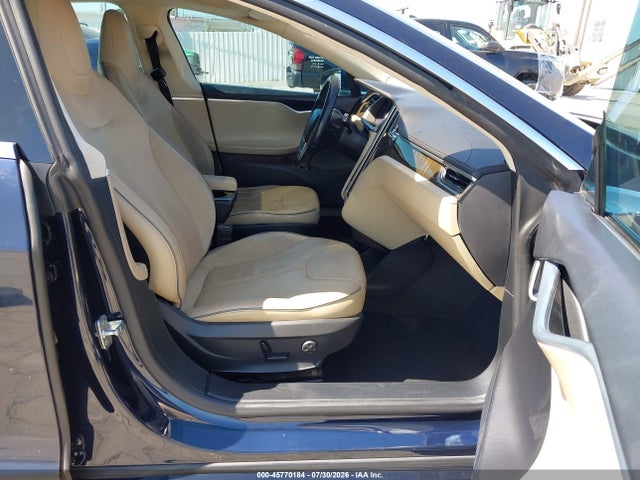 Продажа на аукционе авто 2013 Tesla Model S Performance, vin: 5YJSA1DP6DFP07209, номер лота: 45770184
