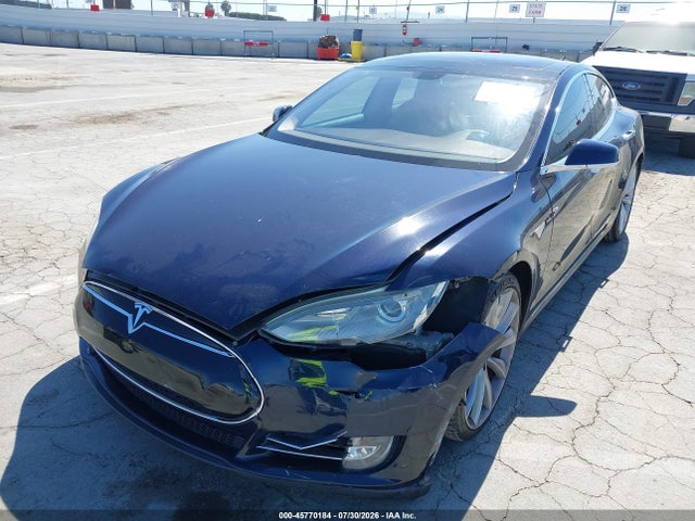 Продажа на аукционе авто 2013 Tesla Model S Performance, vin: 5YJSA1DP6DFP07209, номер лота: 45770184