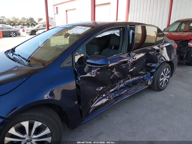 JTDEAMDE1NJ049967 Toyota Corolla Hybrid Le
