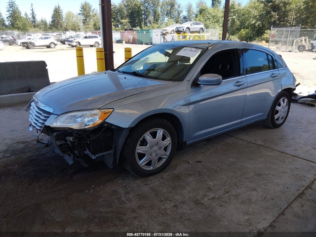 2013 Chrysler 200 Lx მანქანა იყიდება აუქციონზე, vin: 1C3CCBAB8DN647291, აუქციონის ნომერი: 45770195
