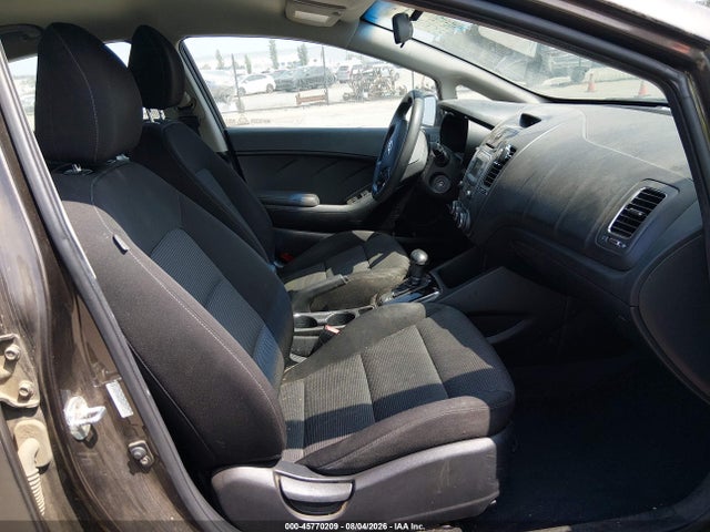 KIA FORTE LX 2017 3KPFK4A72HE063501 Image 5
