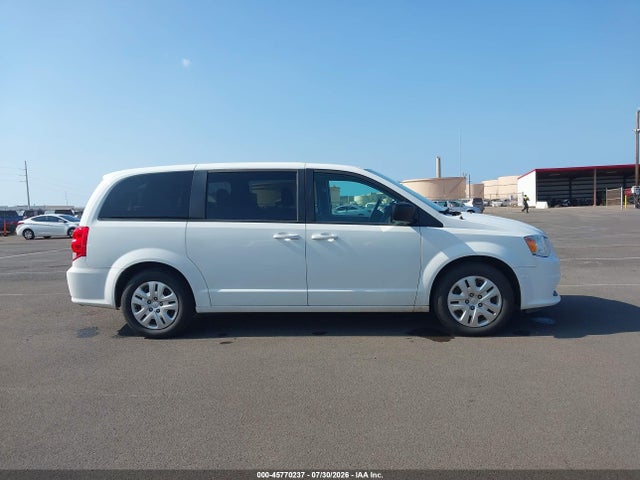 Dodge Grand Caravan Se 2018 2C4RDGBG8JR318602 Image 13