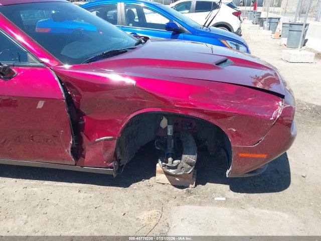 Продажа на аукционе авто 2021 Dodge Challenger Sxt, vin: 2C3CDZAG6MH547376, номер лота: 45770238