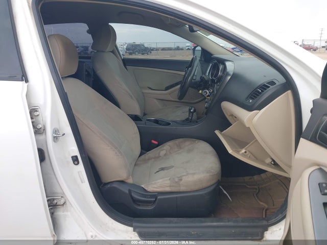 Продаж на аукціоні авто 2014 Kia Optima Lx, vin: KNAGM4A79E5482951, номер лоту: 45770252