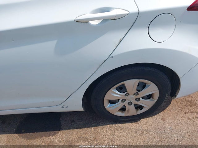 Hyundai ELANTRA SE 2016 5NPDH4AE5GH740118 Image 12