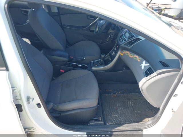 Hyundai ELANTRA SE 2016 5NPDH4AE5GH740118 Image 5