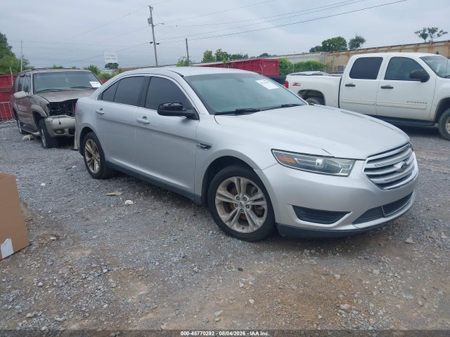2018 Ford Taurus Se მანქანა იყიდება აუქციონზე, vin: 1FAHP2D8XJG118159, აუქციონის ნომერი: 45770292