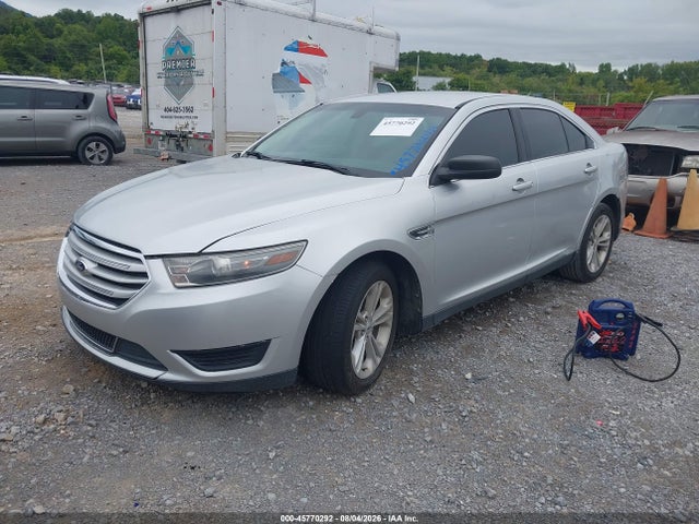 2018 Ford Taurus Se მანქანა იყიდება აუქციონზე, vin: 1FAHP2D8XJG118159, აუქციონის ნომერი: 45770292