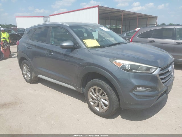 Продаж на аукціоні авто 2017 Hyundai Tucson Se, vin: KM8J33A44HU437014, номер лоту: 45770311