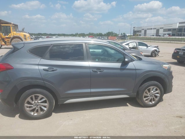 Продаж на аукціоні авто 2017 Hyundai Tucson Se, vin: KM8J33A44HU437014, номер лоту: 45770311